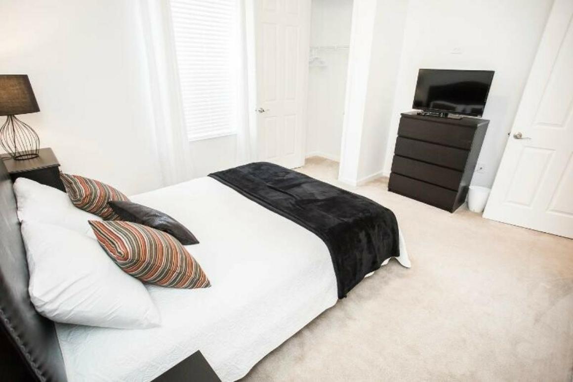 Modern Vacation Apartment With A Lake View At Vista Cay Resort Vc4816 Orlando Exteriör bild